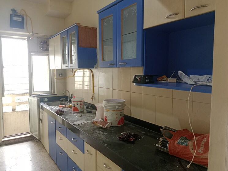 Kitchen, siddhanchal-chs 2.5 Bedroom 1100 Sq.Ft. Apartment In Pawar Nagar Thane 9048485