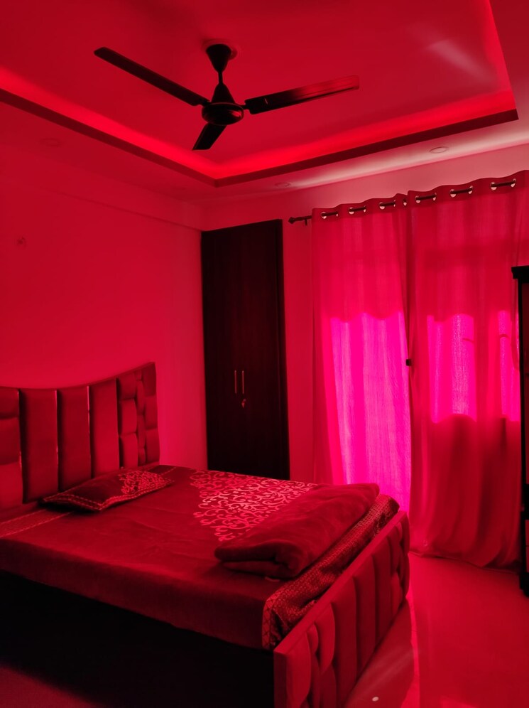 Bedroom, wave-executive-floors 2 Bedroom 900 Sq.Ft. Builder Floor In Wave City Ghaziabad 9048499