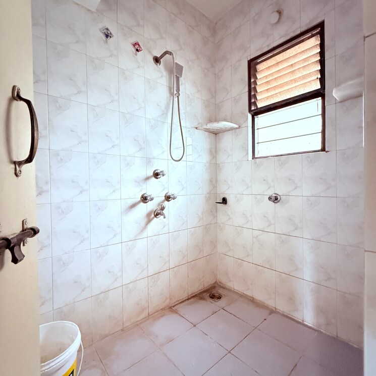 Bathroom, mont-vert-i 2 Bedroom 800 Sq.Ft. Apartment In Baner Pashan Link Road Pune 9048526