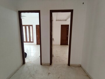 Room in  Pg at Thyagaraya Nagar – for Rent
