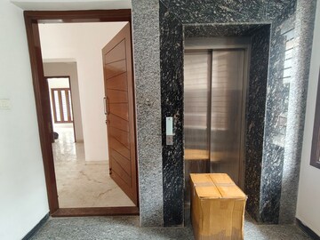 Building Lobby in  Pg at Thyagaraya Nagar – for Rent
