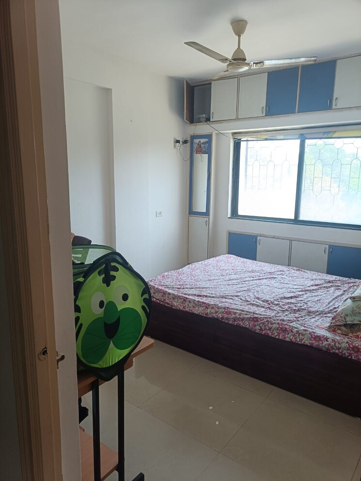 Bedroom, suraj-mahal-kothrud 2 Bedroom 1000 Sq.Ft. Apartment In Kothrud Pune 9048522