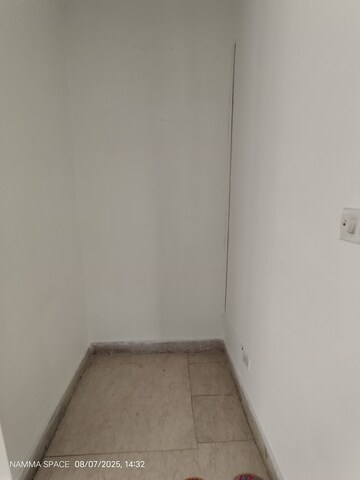 Room in 3 BHK Builder Floor at Koramangala – for Rent