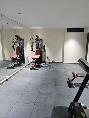 Gym in 4 BHK Apartment at Pebbles Marina, Santacruz West – for Rent