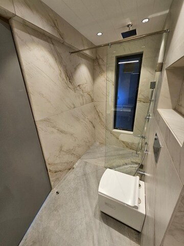 Attached Bathroom in 4 BHK Apartment at Pebbles Marina, Santacruz West – for Rent