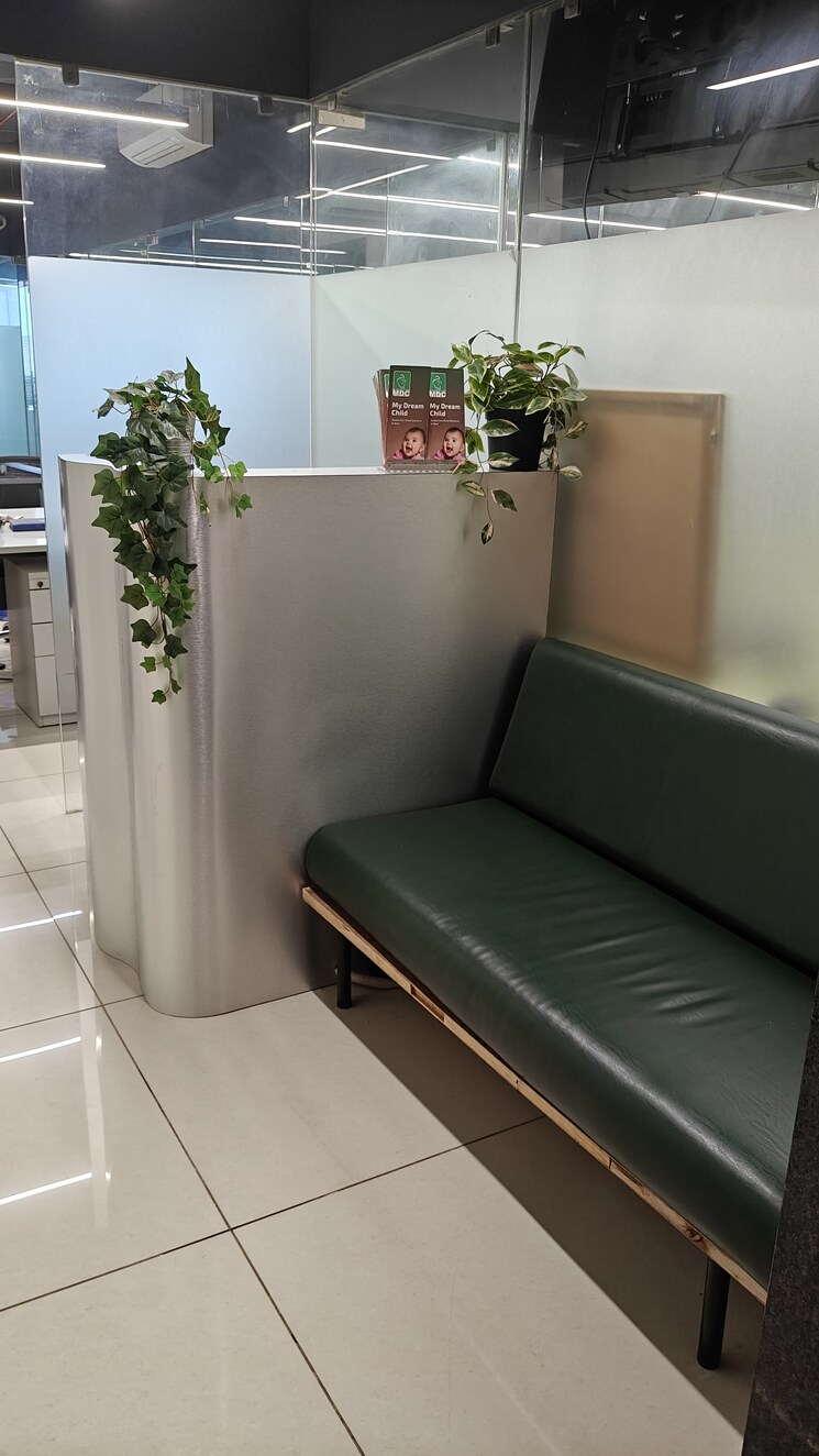 Balcony, sg highway Commercial Office Space 1890 Sq.Ft. In Sg Highway Ahmedabad 9048537