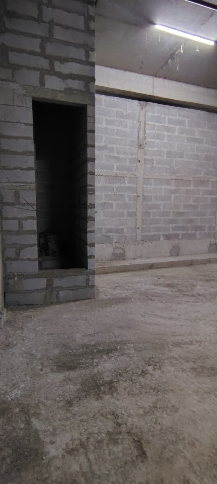 Exterior View, goregaon east Commercial Showroom 2000 Sq.Ft. In Goregaon East Mumbai 9048542