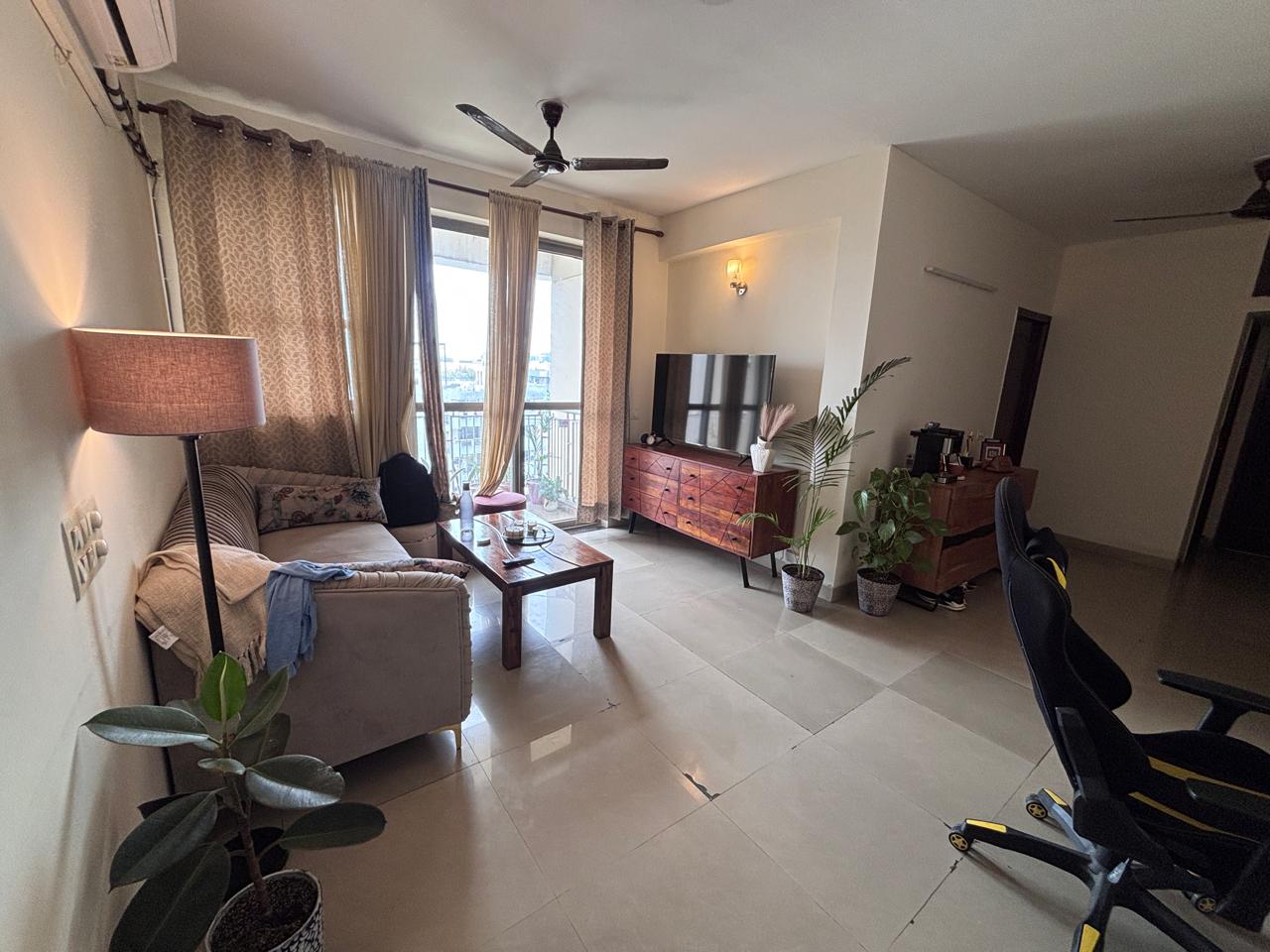 3.5 BHK + Servant Room 2450 Sq.Ft. Apartment in Ardee City The Residency