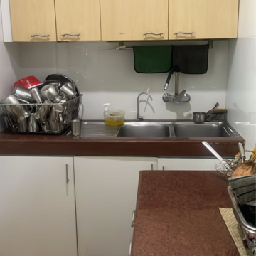 Kitchen in 2.5 BHK Villa at Sector 21 – for Rent