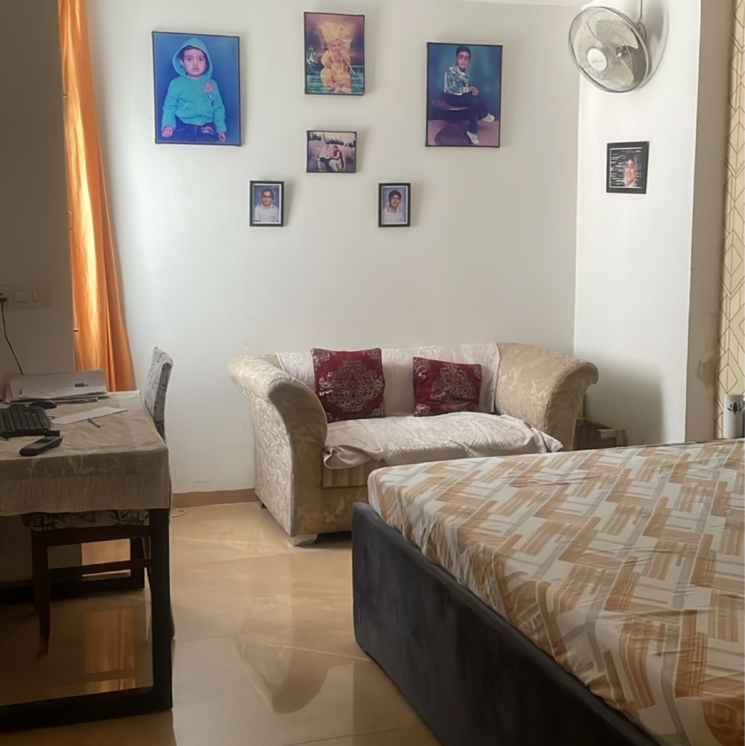 Living Room, sector 21 2.5 Bedroom 1200 Sq.Ft. Villa In Sector 21 Gurgaon 9048666