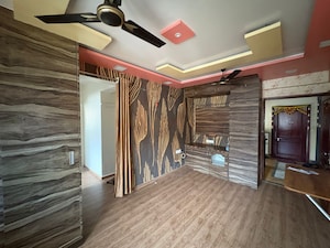 Room in 1 BHK Apartment at Hiranandani The Walk, Ghodbunder Road – for Sale