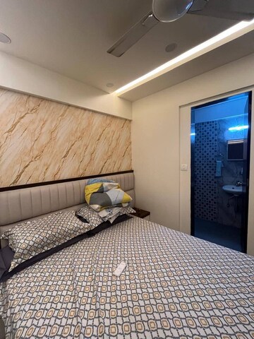 Bedroom in 2.5 BHK Apartment at Sheth Vasant Lawns, Laxmi Nagar – for Rent
