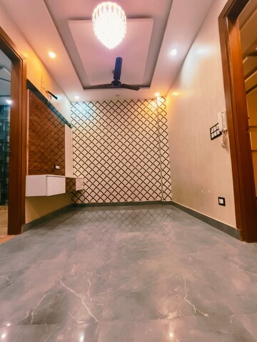 2 BHK Builder Floor For Rent in Dwarka Mor