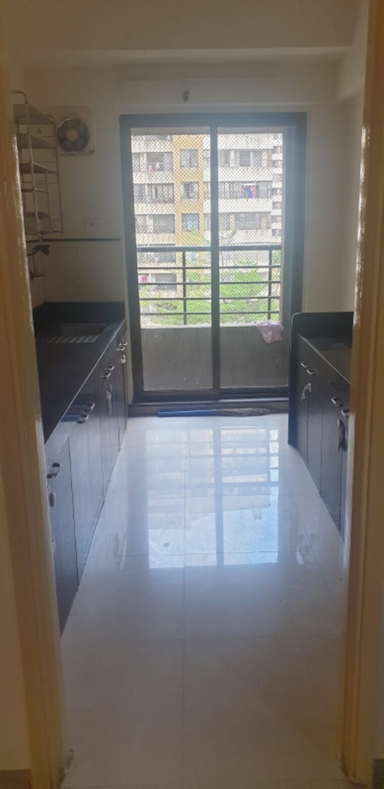 Bathroom, kalpataru-srishti 2 Bedroom 770 Sq.Ft. Apartment In Mira Road Thane 9048729