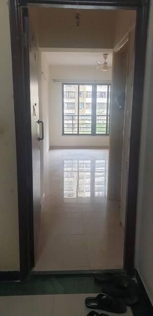 Room in 2 BHK Apartment at Kalpataru Srishti, Mira Road – for Sale