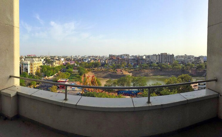 Exterior View, vastrapur Commercial Office Space 3012 Sq.Ft. In Vastrapur Ahmedabad 9048725