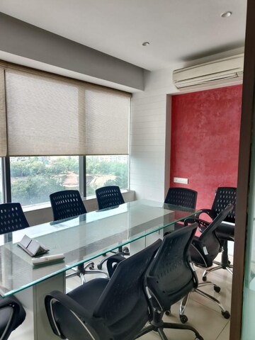  Office Space For Rent in Vastrapur