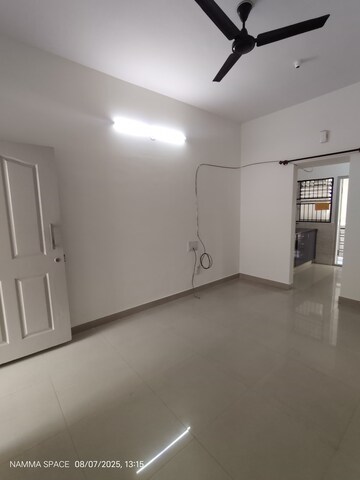 Room in 2 BHK Builder Floor at Koramangala – for Rent