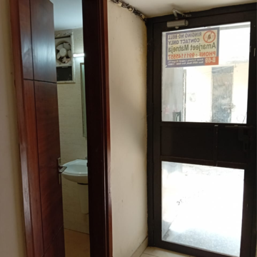 1 BHK Builder Floor For Rent in Lajpat Nagar 4