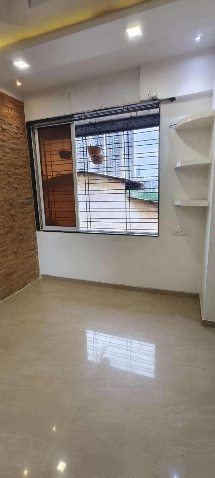 Room, shanti-heights-dadar-east 1 Bedroom 376 Sq.Ft. Apartment In Dadar East Mumbai 9048784