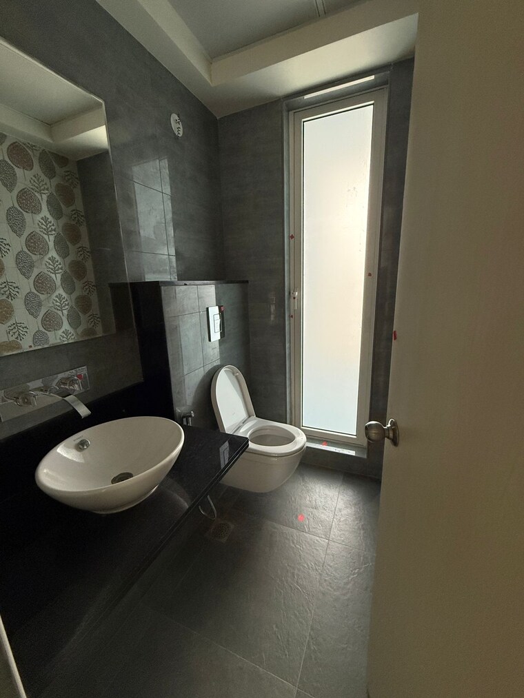 Bathroom, k-raheja-vivarea-bangalore 4 Bedroom 3436 Sq.Ft. Apartment In Koramangala Bangalore 9048834