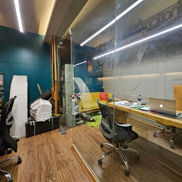  Office Space For Rent in Mulund West