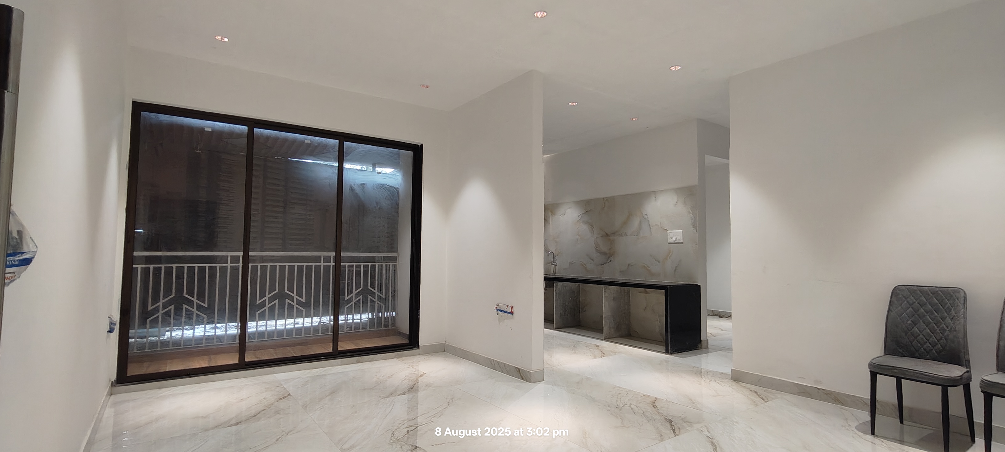 2 BHK Apartment For Sale in Mulund East Mumbai 