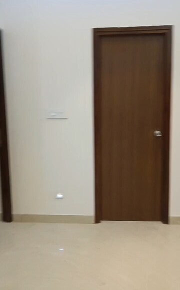 Room in 3 BHK Apartment at Aurobindo Kohinoor, Serilingampally – for Rent