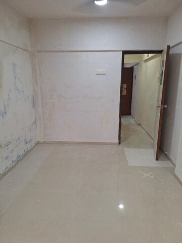 Room in 1 BHK Apartment at Vaishnav Apartment Andheri, Andheri East – for Rent