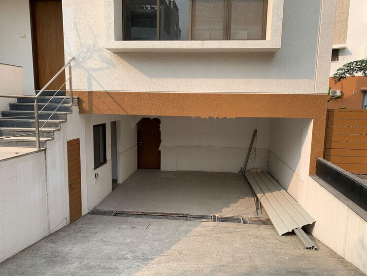 Kitchen, gera-isle-royale 5 Bedroom 4506 Sq.Ft. Apartment In Bavdhan Pune 9048894