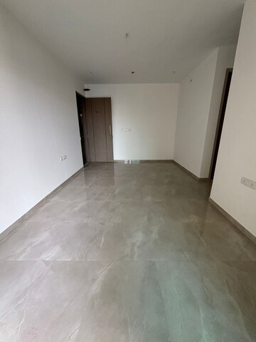 Room in 2 BHK Apartment at Sheth Vasant Blossom, Marol – for Rent