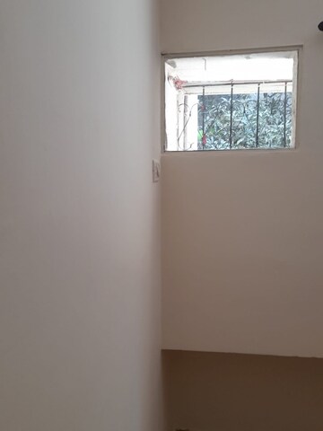 1 BHK Apartment For Rent in SSB Ashok Nagar, Balkum Pada