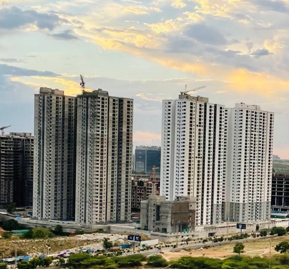 3 BHK + Servant Room Apartment For Rent in Prestige Tranquil