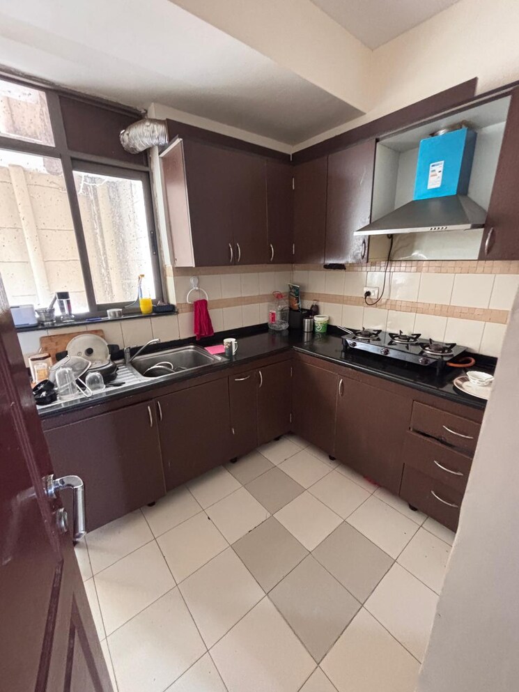 Kitchen, dlf-the-princeton-estate 2 Bedroom 964 Sq.Ft. Apartment In Dlf Phase V Gurgaon 9048987