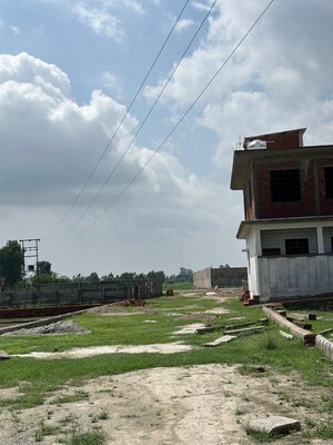  Plot – Exterior View View at Itaunja - for Sale