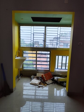 Room in 2 BHK Apartment at Perfect Abanti Nihar, Barasat – for Sale