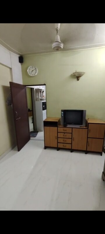 Living Room in 1 BHK Apartment at Viman Darshan CHS, Andheri East – for Rent