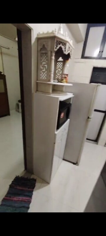 Team Area in 1 BHK Apartment at Viman Darshan CHS, Andheri East – for Rent