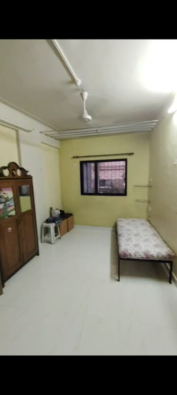 Living Room in 1 BHK Apartment at Viman Darshan CHS, Andheri East – for Rent