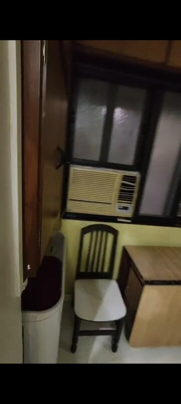 Furnished Amenities in 1 BHK Apartment at Viman Darshan CHS, Andheri East – for Rent
