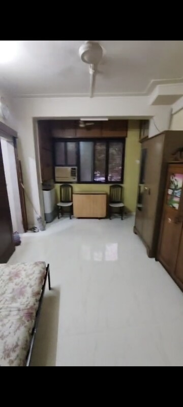 Living Room in 1 BHK Apartment at Viman Darshan CHS, Andheri East – for Rent