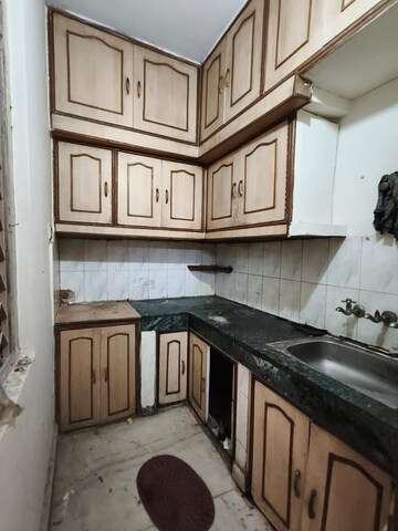 Kitchen in 1 BHK Builder Floor at Vaishali Sector 6 – for Sale