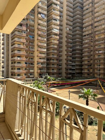 Balcony in 2 BHK Apartment at Gaur City 7th Avenue, Sector 4 Greater Noida – for Sale