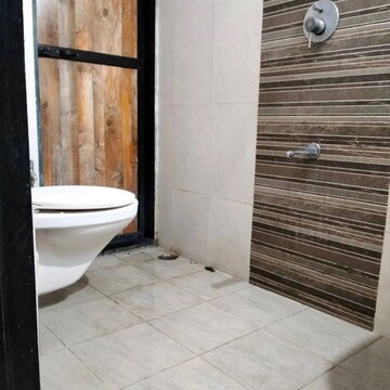 Room in 1 BHK Apartment at Kandivali West – for Rent