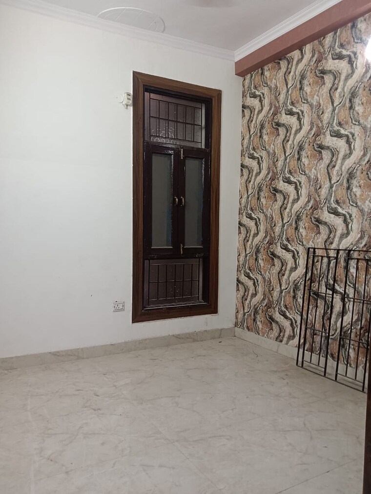 Room, vaishali sector 3 1 Bedroom 550 Sq.Ft. Builder Floor In Vaishali Sector 3 Ghaziabad 9049151