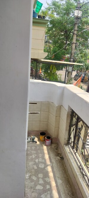 Balcony in 1 BHK Builder Floor at Vaishali Sector 3 – for Sale