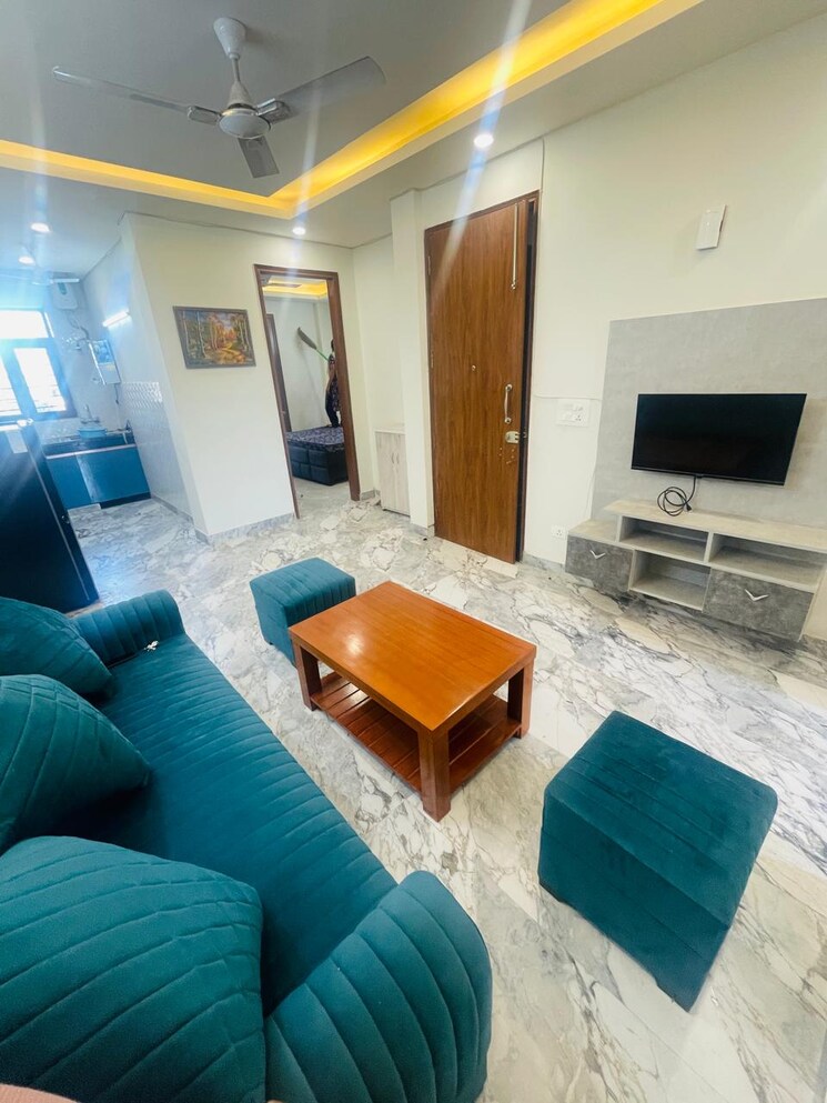 Team Area, ss-mayfield-gardens 2 Bedroom 1000 Sq.Ft. Builder Floor In Sector 51 Gurgaon 9049148