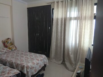 Bedroom in 2 BHK Apartment at Samiah Vrinda City, Phi Iv Greater Noida – for Rent