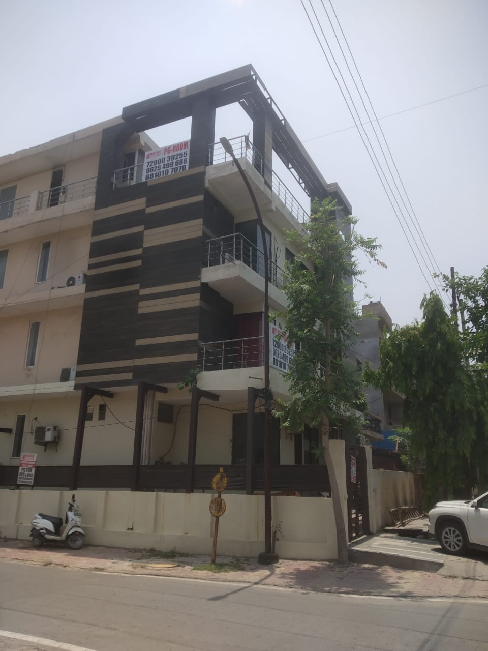 Pg For Rent in Room Soom