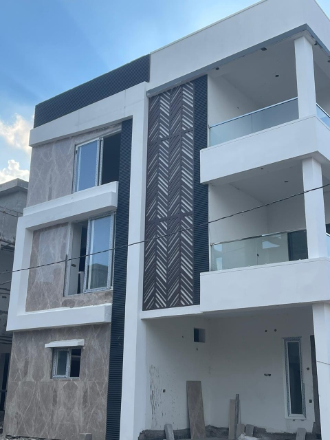 3 BHK + Pooja Room,Servant Room,Study Room,Extra Room Villa For Sale in Krishna Reddy Pet